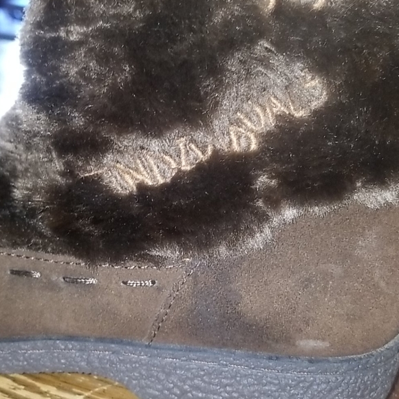 Sam Edelman Indian style fur boots - Picture 3 of 5
